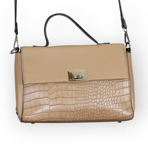 Lot 5 Bags AdrienneVittadini UnderOneSky BCBG NineWest MichaelKors - Picture 2 of 14